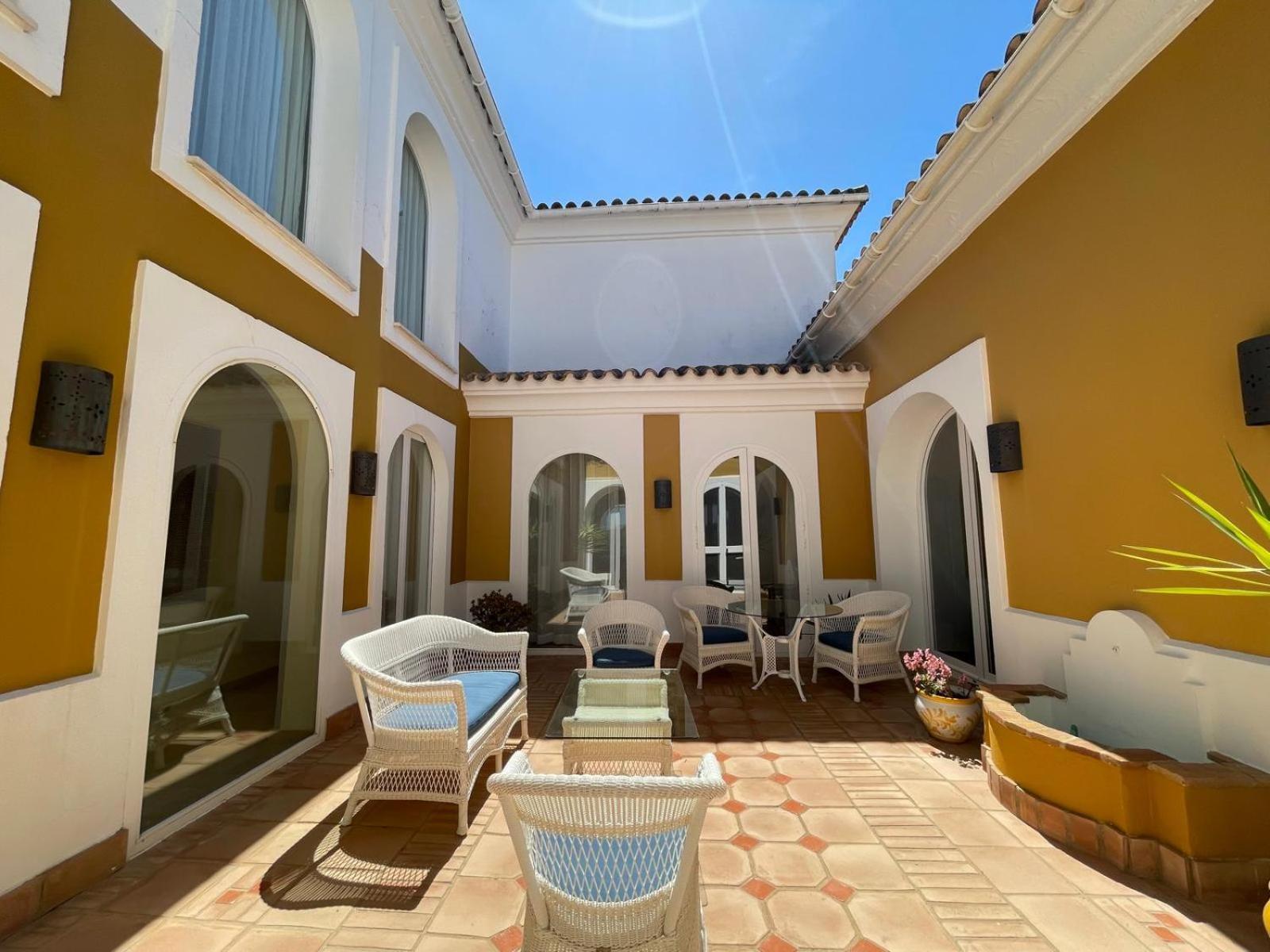 Villa Rosa Benalup-Casas Viejas Exterior photo